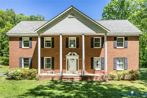 2671 Deer Haven Trl, Columbia, VA 23038