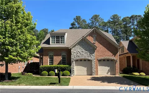4916 Grey Oaks Villas Dr #65, Glen Allen, VA 23059