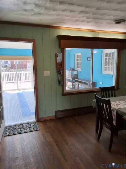 Entry Way - 3300 Kecoughtan Rd, Hampton, VA 23661 photo 1 of 3