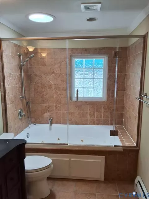 Bath - 3300 Kecoughtan Rd, Hampton, VA 23661 photo 1 of 5