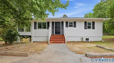 5431 W Hundred Rd, Chester, VA 23831