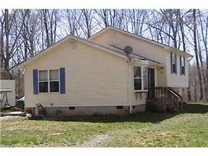 2940 Appleman Rd, Sandy Hook, VA 23153 photo 1