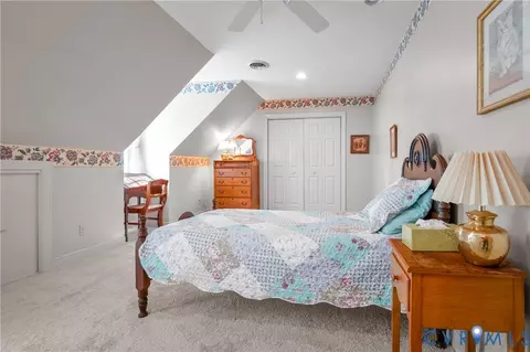 Bedroom - 413 Pleasanthill Dr, North Chesterfield, VA 23236 photo 3 of 6