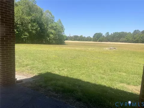 9516 E Colonial Trl, Smithfield, VA 23430 photo 25
