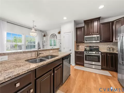 Kitchen - 14620 Bridge Creek Dr, Midlothian, VA 23113 photo 2 of 4