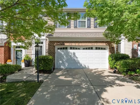 Exterior - 14620 Bridge Creek Dr, Midlothian, VA 23113 photo 2 of 8