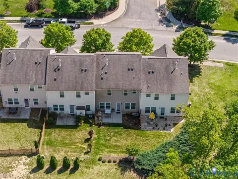 View/Area - 14620 Bridge Creek Dr, Midlothian, VA 23113 photo 1 of 4