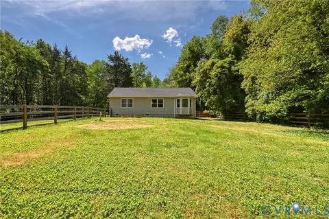 Exterior - 123 Jacoby Rd, Louisa, VA 23093 photo 8 of 10