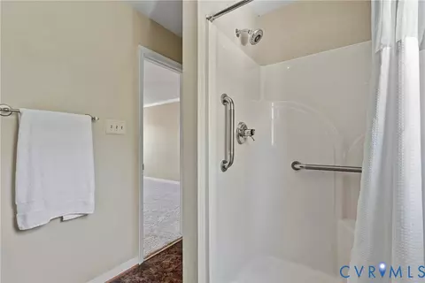 Bath - 11087 Great Meadows Dr, Mechanicsville, VA 23116 photo 6 of 6