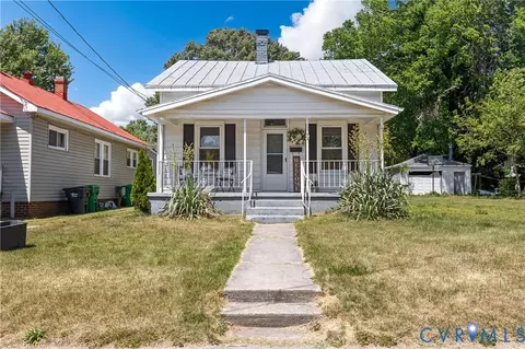 230 Lafayette Ave, Colonial Heights, VA 23834