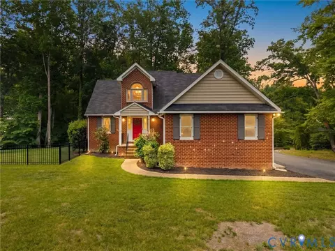 8725 Chippenham Rd, Richmond, VA 23235