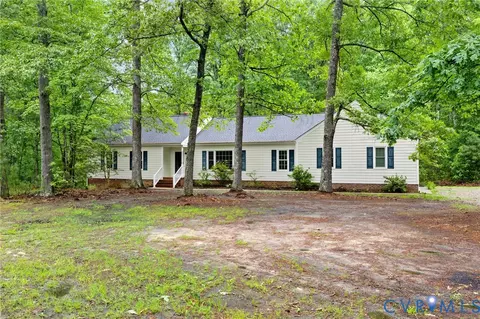 10731 Spring Run Rd, Chesterfield, VA 23832