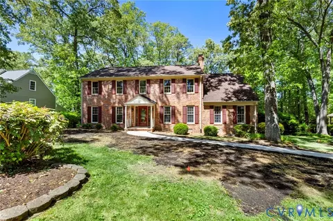 11520 Ivywood Rd, Chester, VA 23831