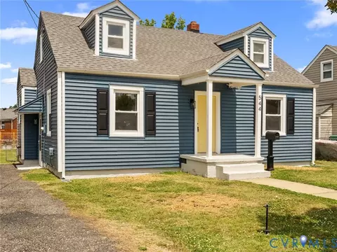 544 Roslyn Ave, Colonial Heights, VA 23834