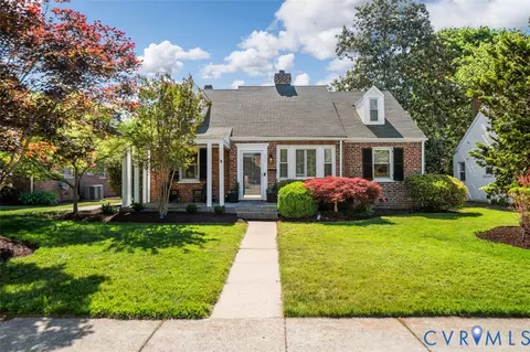 211 Commonwealth Ave, Richmond, VA 23221