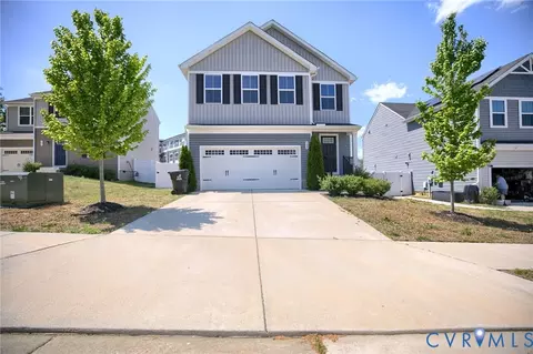 104 Calais St, Williamsburg, VA 23185
