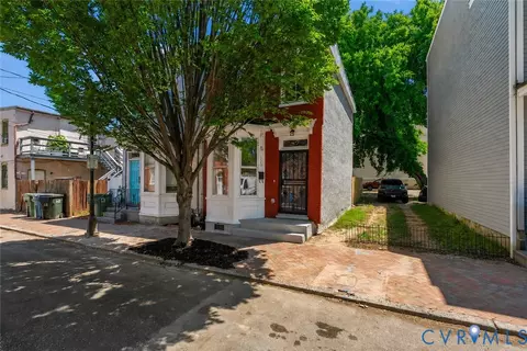 523 St James St, Richmond, VA 23220