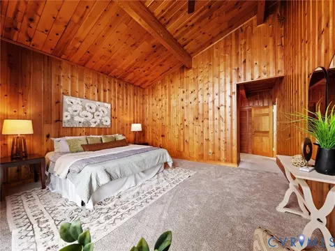 Bedroom - 310 Green Point Ln, Cobbs Creek, VA 23050 photo 3 of 6