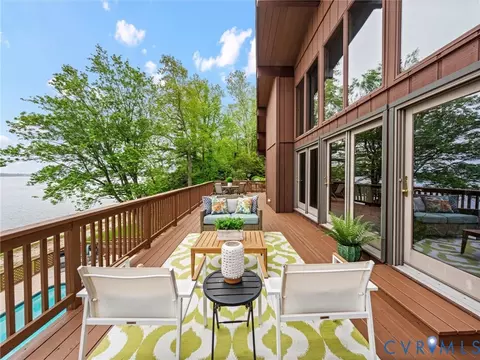 Exterior - 310 Green Point Ln, Cobbs Creek, VA 23050 photo 9 of 17