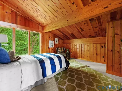 Bedroom - 310 Green Point Ln, Cobbs Creek, VA 23050 photo 4 of 6