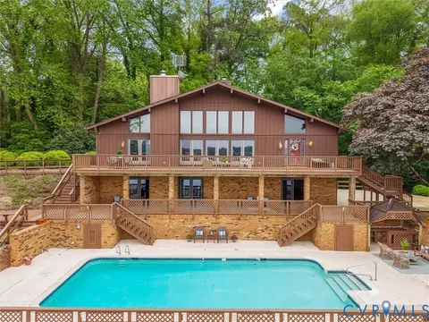 Exterior - 310 Green Point Ln, Cobbs Creek, VA 23050 photo 1 of 17