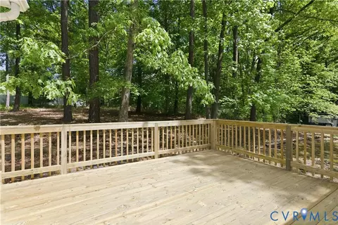 Exterior - 2869 Iverson Rd, Midlothian, VA 23112 photo 3 of 8