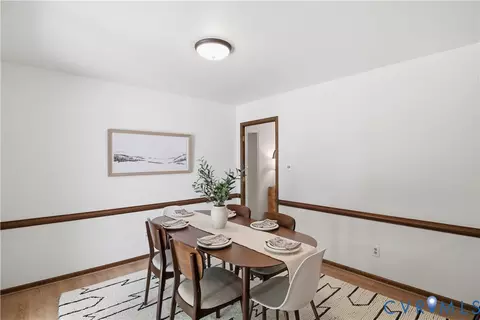 Dining - 2869 Iverson Rd, Midlothian, VA 23112 photo 3 of 3