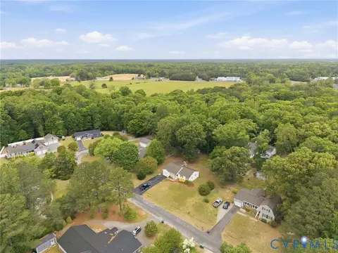 View/Area - 5991 Scott Rd, Gloucester, VA 23061 photo 1 of 5