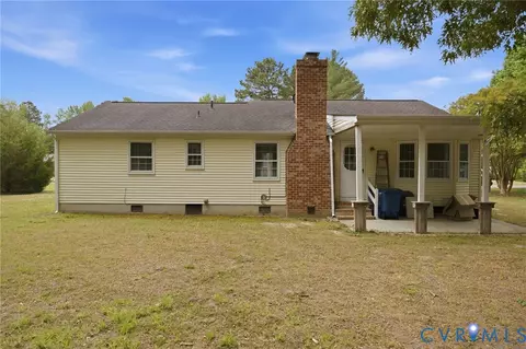 Exterior - 5991 Scott Rd, Gloucester, VA 23061 photo 6 of 8
