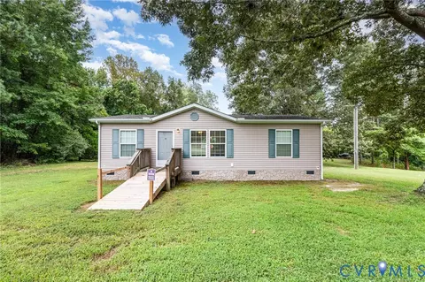1292 Mount Prospect Rd, Laneview, VA 22504