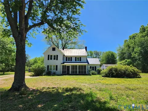 1838 Muddy Gut Rd, Dunnsville, VA 22454