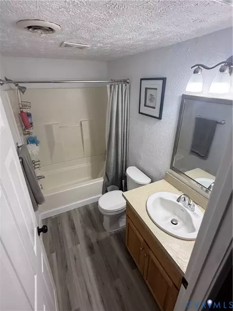 449 W Colonial Trl, Dendron, VA 23839 photo 18