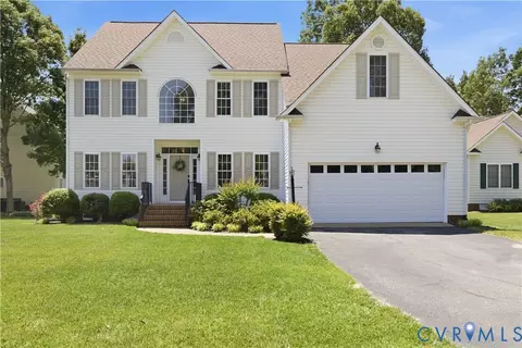 13807 Hawkins Park Rd, Midlothian, VA 23114