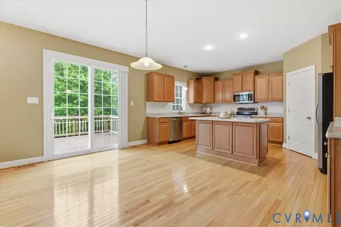 Kitchen - 742 Colony Forest Dr, Midlothian, VA 23114 photo 2 of 7