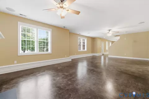 Living - 742 Colony Forest Dr, Midlothian, VA 23114 photo 7 of 8