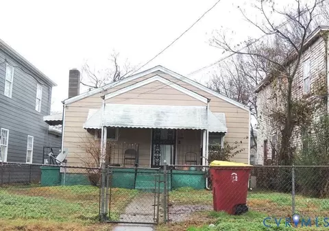 1447 Ferndale Ave, Petersburg, VA 23803