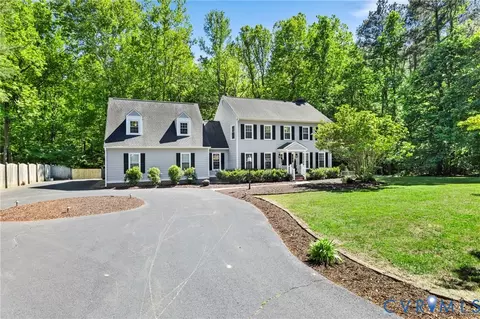 12521 Perrywinkle Rd, Glen Allen, VA 23059