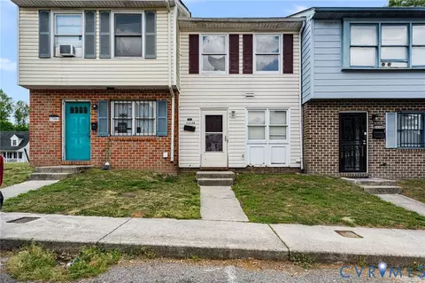 2368 Hill St, Petersburg, VA 23803