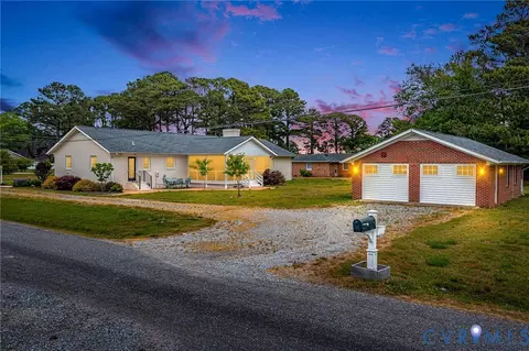 1028 Timberneck Rd, Deltaville, VA 23043