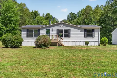 4055 Leigh Mountain Rd, Green Bay, VA 23942