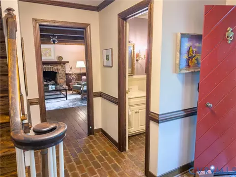 Entry Way - 10711 Darby Cir, Midlothian, VA 23113 photo 1 of 4