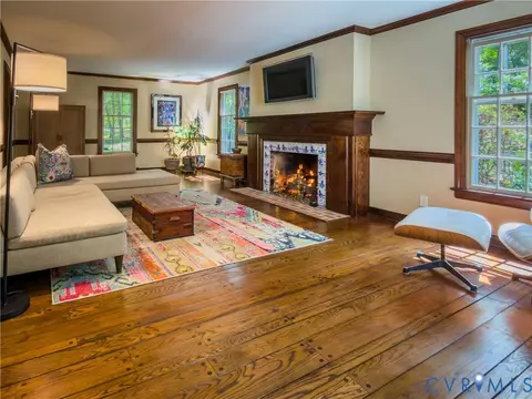 Living - 10711 Darby Cir, Midlothian, VA 23113 photo 1 of 7