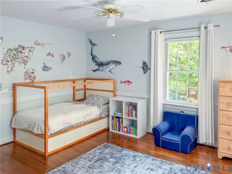 Bedroom - 10711 Darby Cir, Midlothian, VA 23113 photo 6 of 8