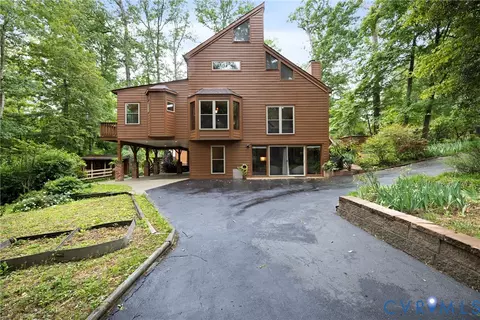 8309 Spring Meadow Rd, Richmond, VA 23235