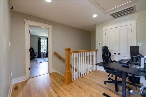 Entry Way - 13419 Scotts Rd, Dewitt, VA 23840 photo 7 of 7