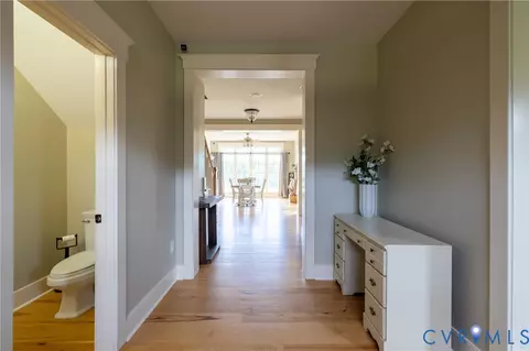 Entry Way - 13419 Scotts Rd, Dewitt, VA 23840 photo 2 of 7