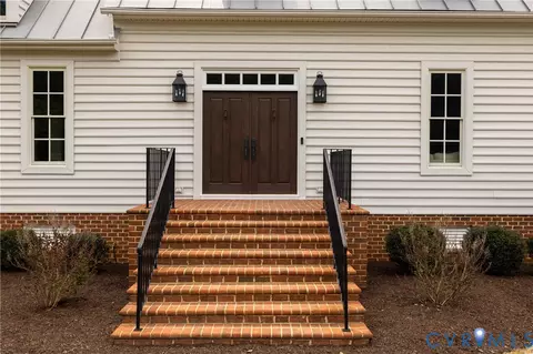 Exterior - 13419 Scotts Rd, Dewitt, VA 23840 photo 6 of 15