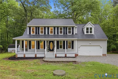 2150 Eastwood Pine Ct, Moseley, VA 23120