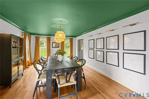 Dining - 2531 Arrandell Rd, Midlothian, VA 23113 photo 4 of 7