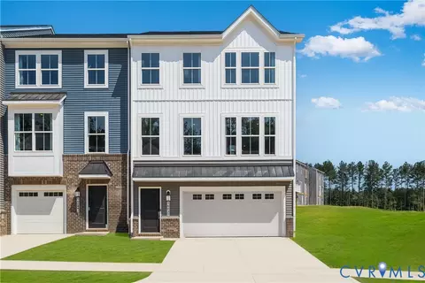 8757 Pioneer Hill Dr, Chesterfield, VA 23832